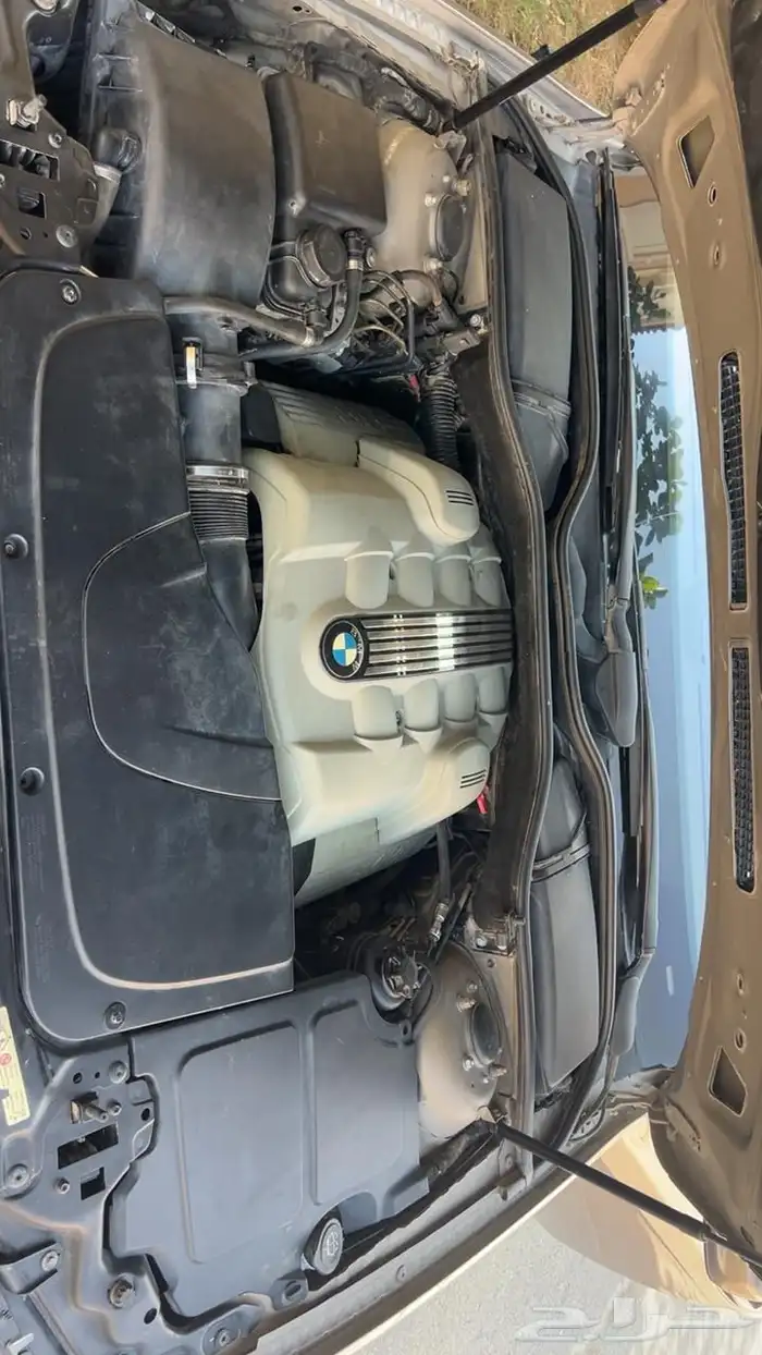 سيارة BMW 735 Li 2