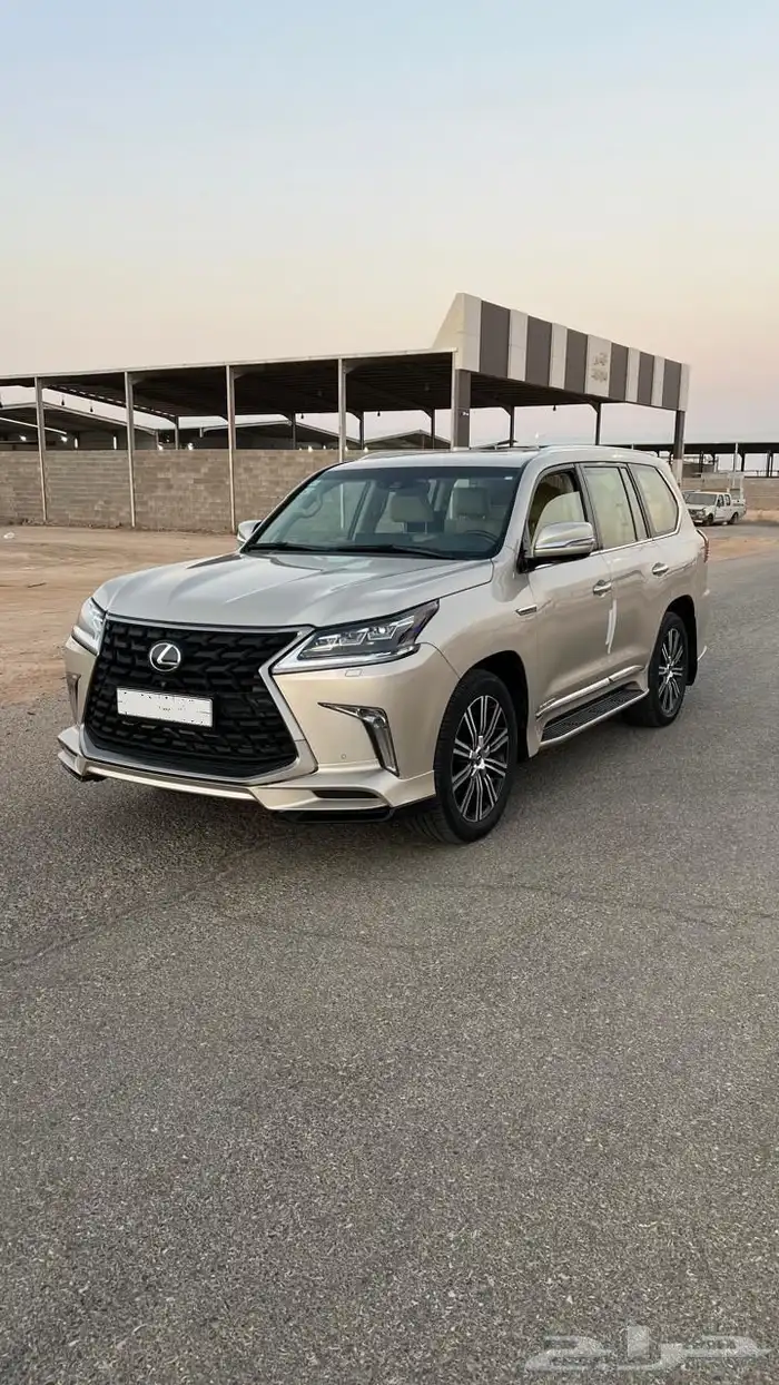 لكزس 2017 LX570 dd فل كامل معرض الشومر 3