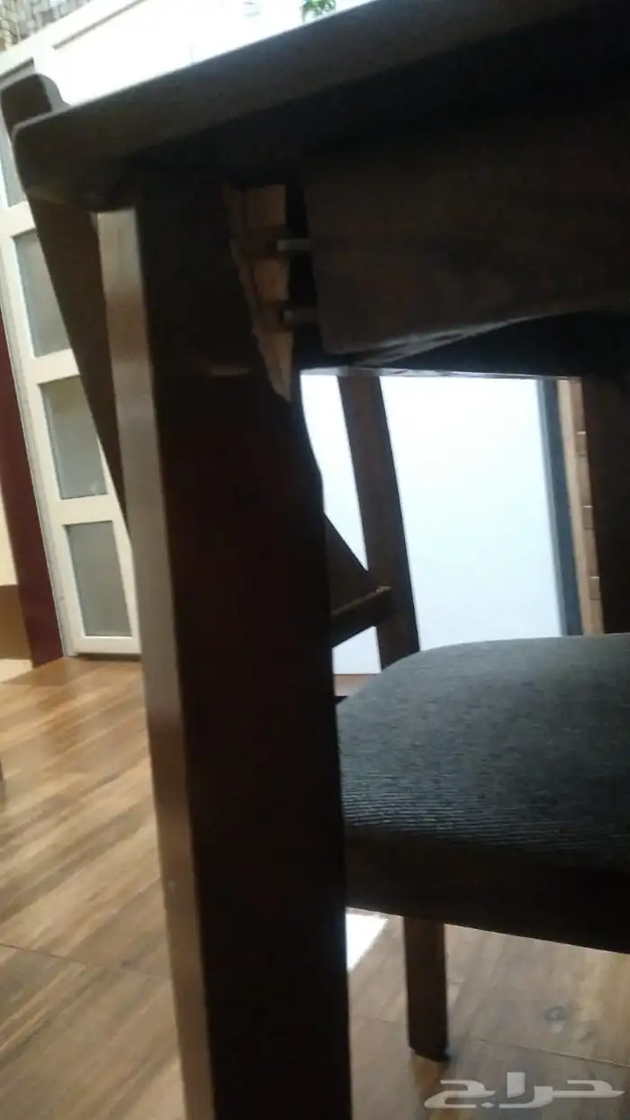 طاولة طعام 2