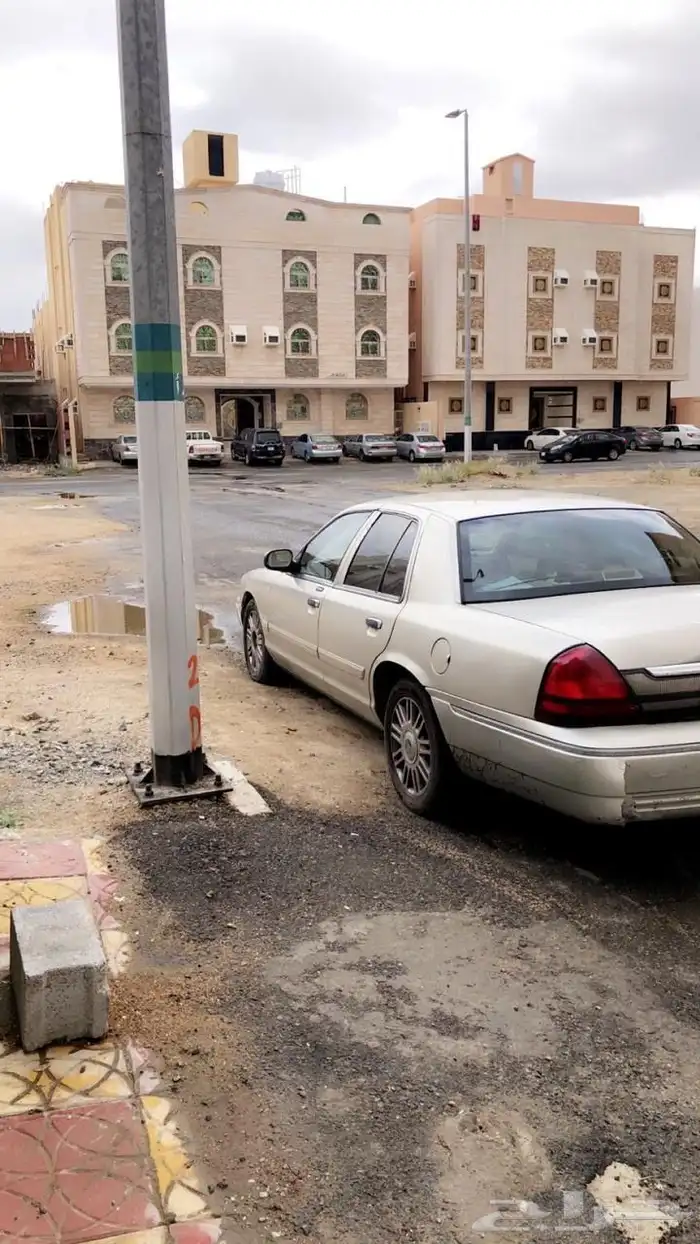 للبيع فورد 2010 قطع او تشليح 0