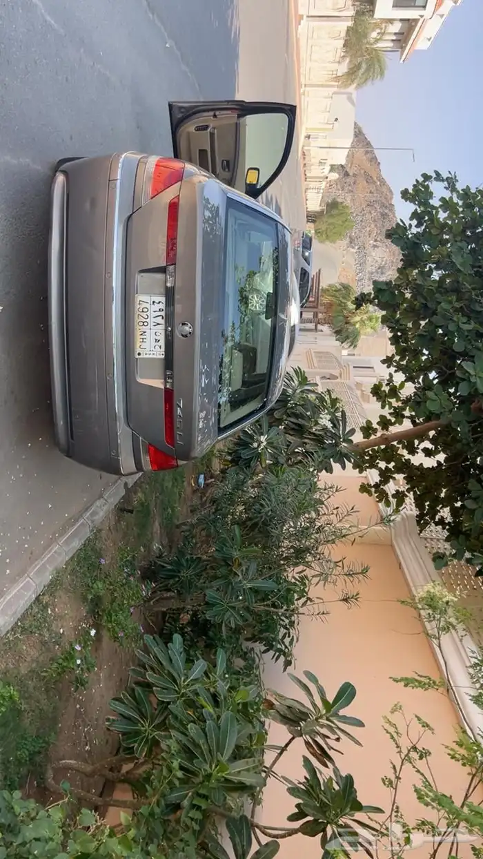 سيارة BMW 735 Li 6