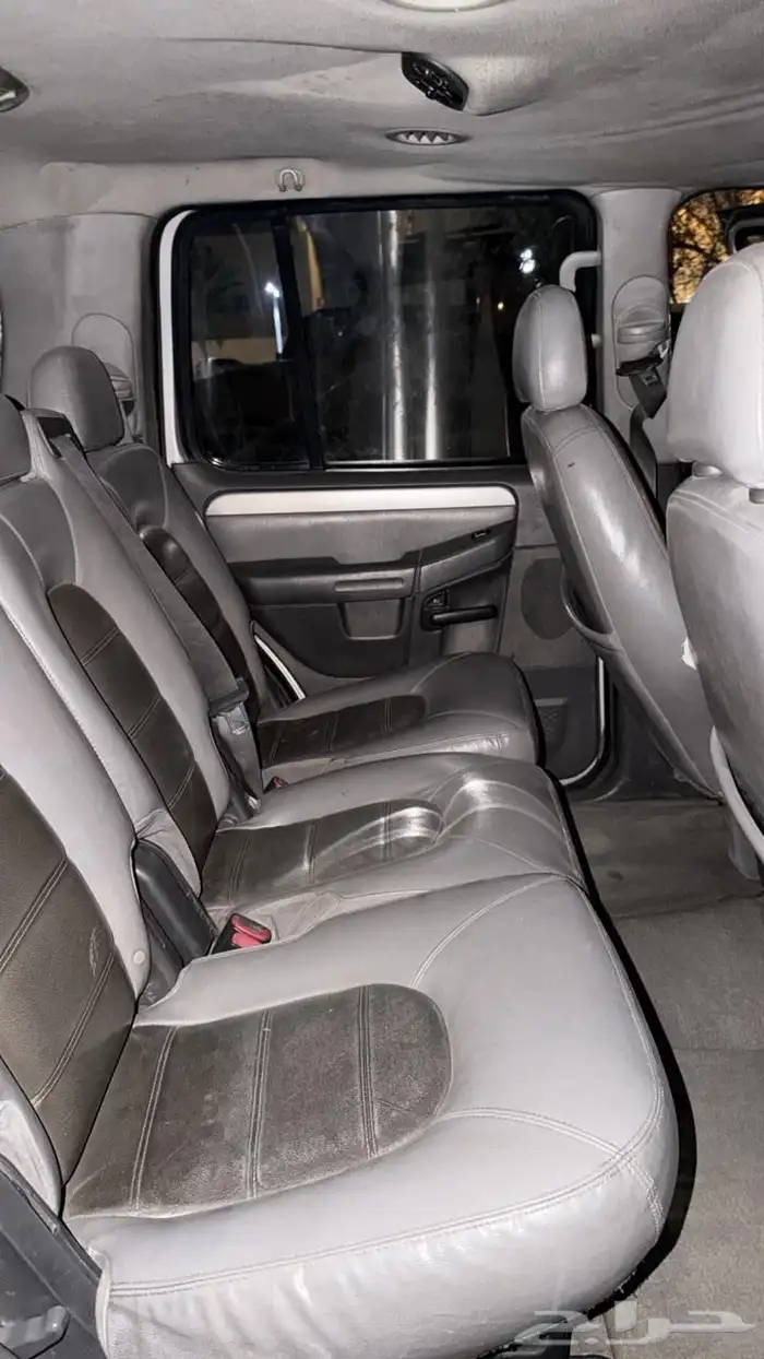 اكسبلور موديل 2004 7