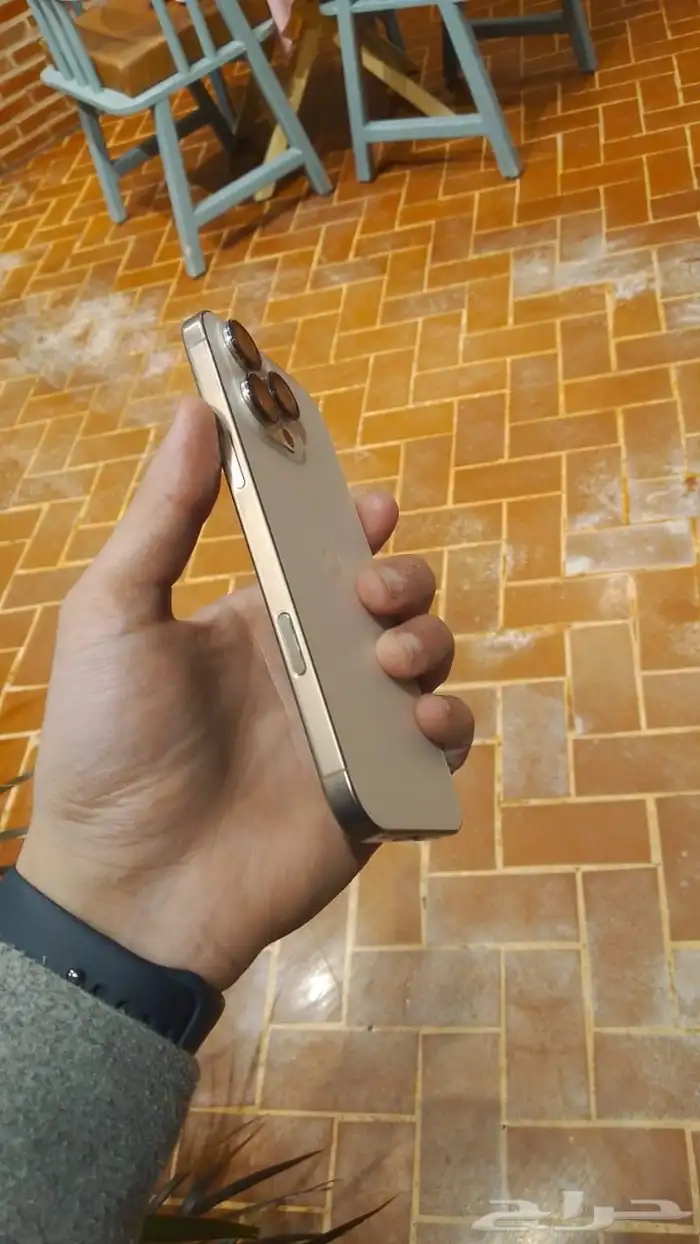 ايفون 16 برو ماكس صحراوي للبدل ب16 برو ماكس تايتنوم 1