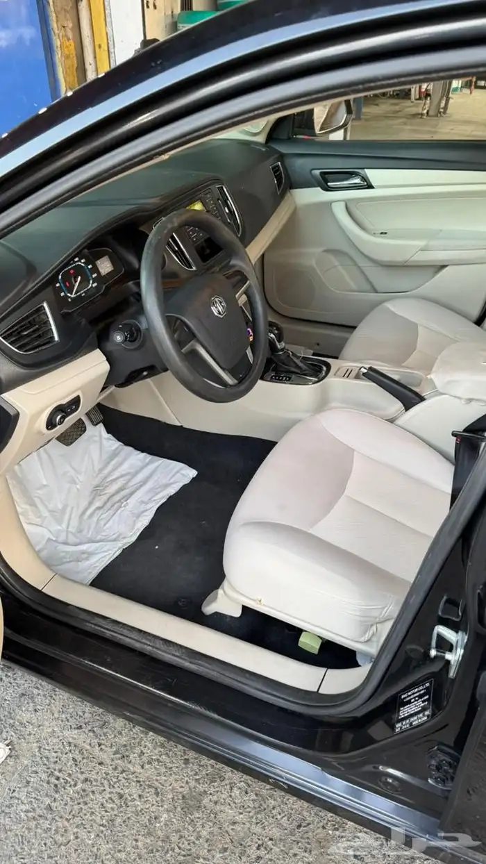 للبيع سياره ام جي 360 1