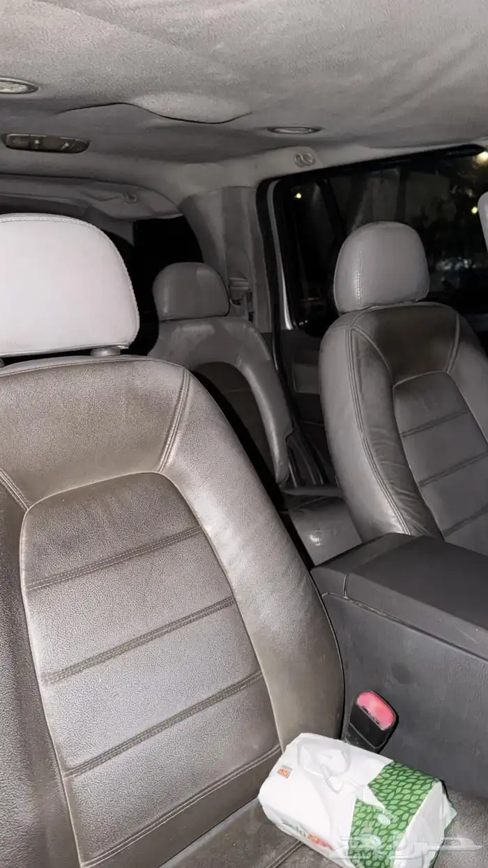 اكسبلور موديل 2004 5