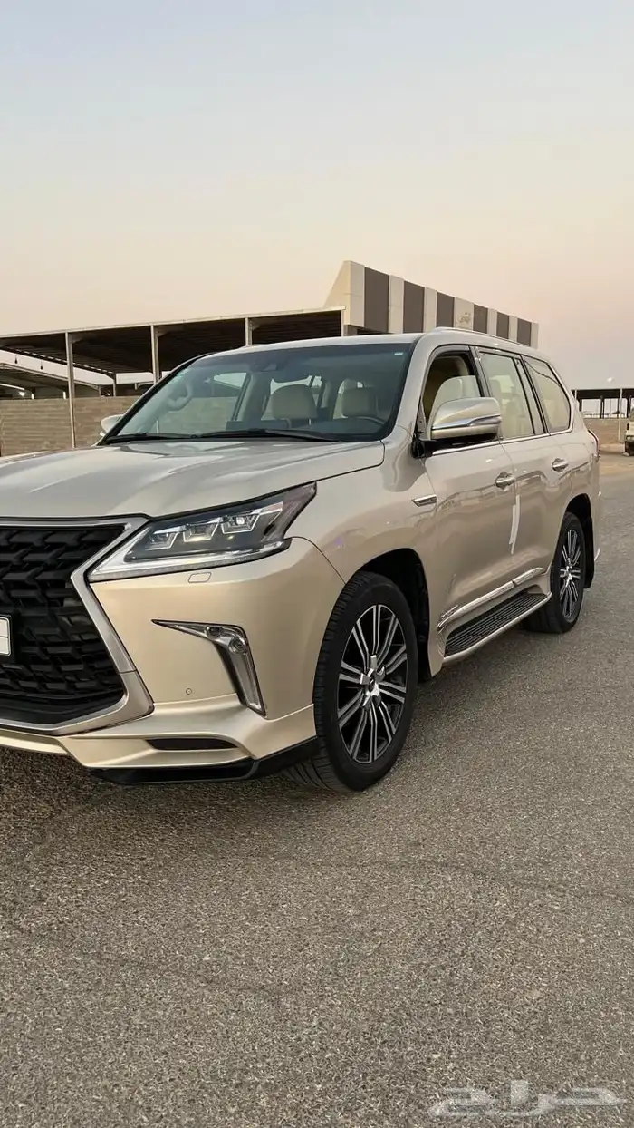 لكزس 2017 LX570 dd فل كامل معرض الشومر 7