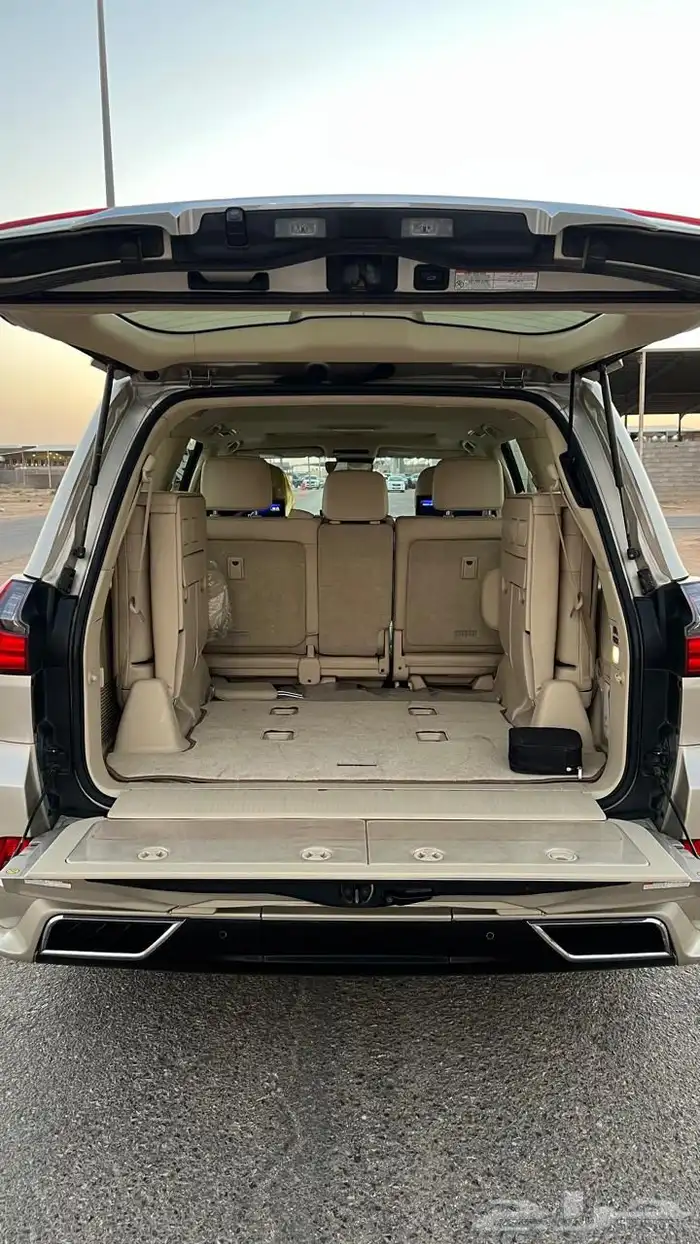 لكزس 2017 LX570 dd فل كامل معرض الشومر 17