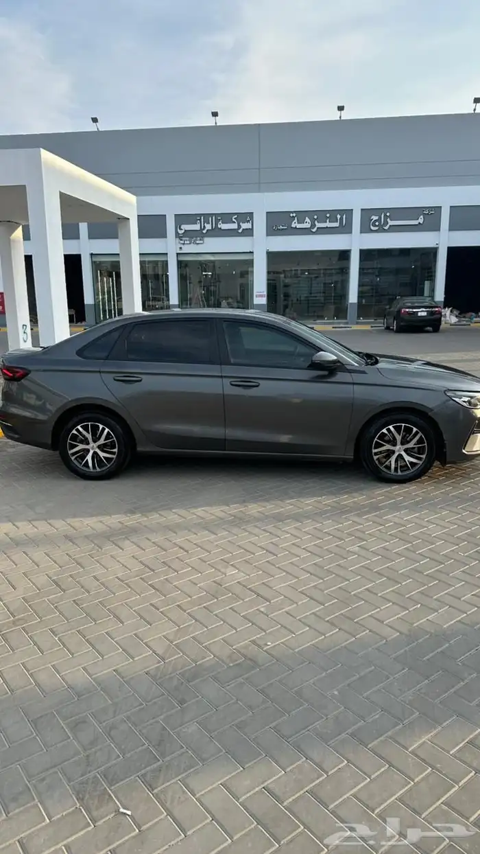 للبيع جيلي امجراند 2023 0