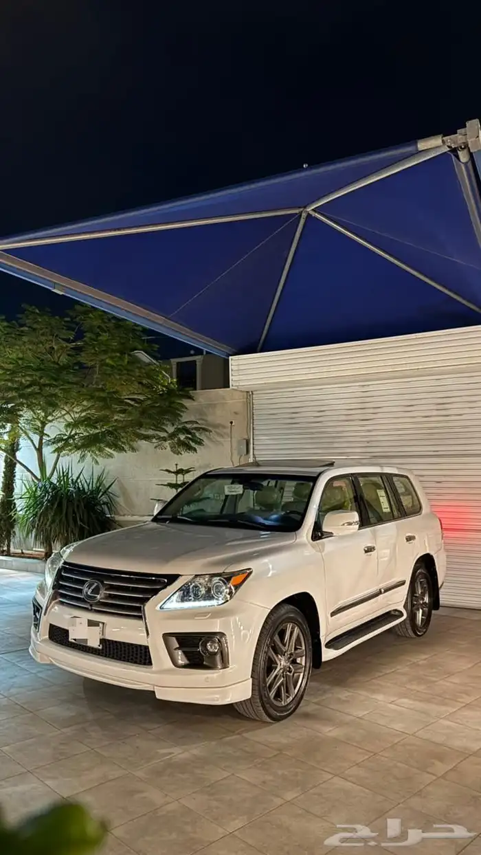 جيب لكزس 2012 0