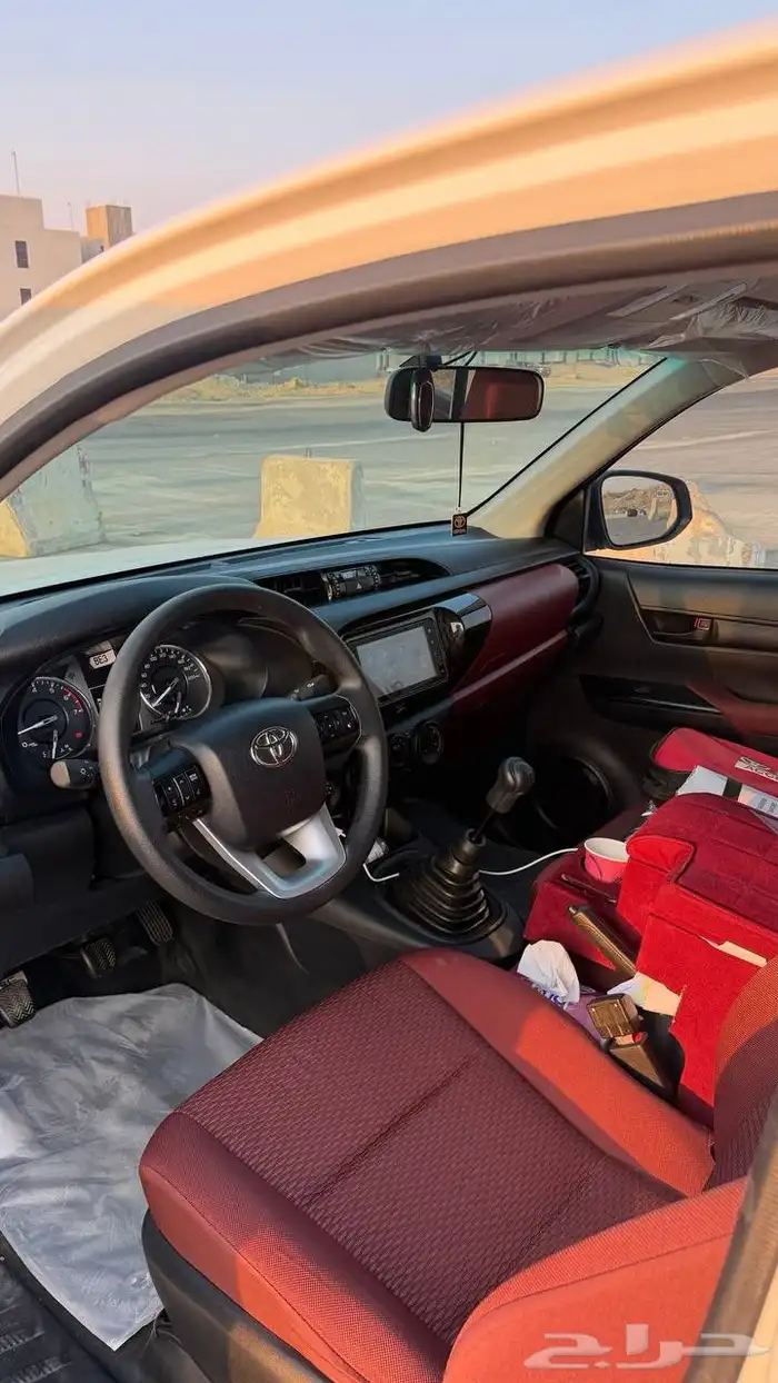 هايلوكس 2025 8