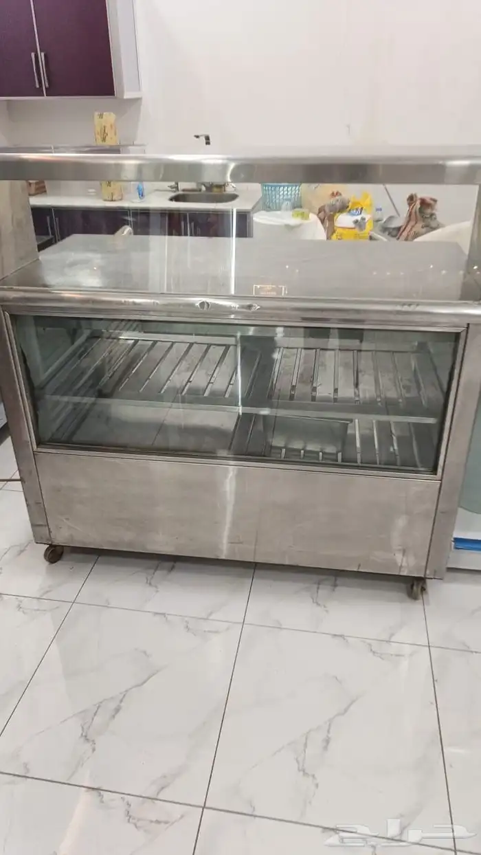 ثلاجة عرض او طاوله مخبز   بوفيه ستانلس كبيرة شغال 0