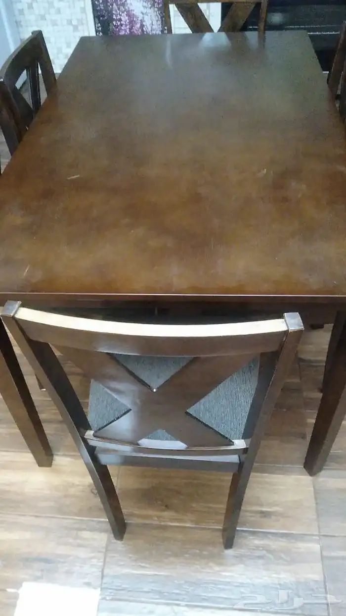 طاولة طعام 0