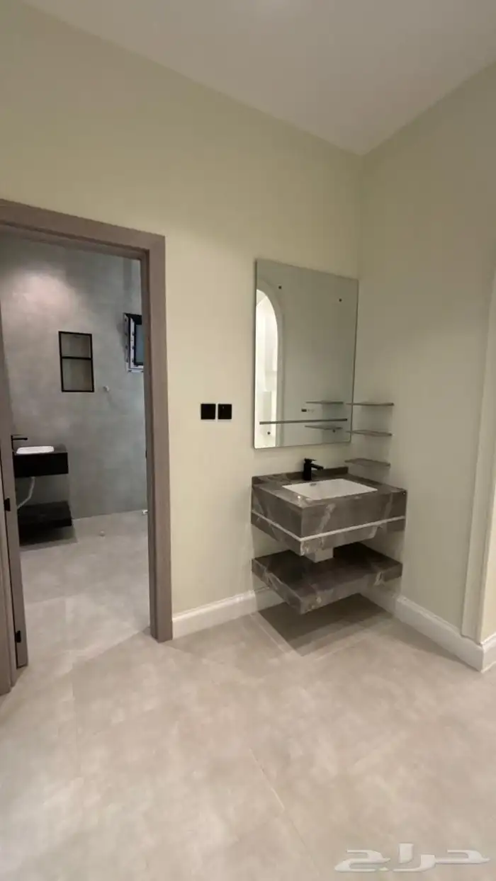 داخل حدود الحرم مخطط ولي العهدرقم واحد 14