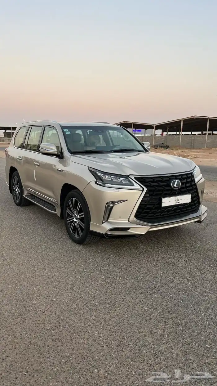 لكزس 2017 LX570 dd فل كامل معرض الشومر 6
