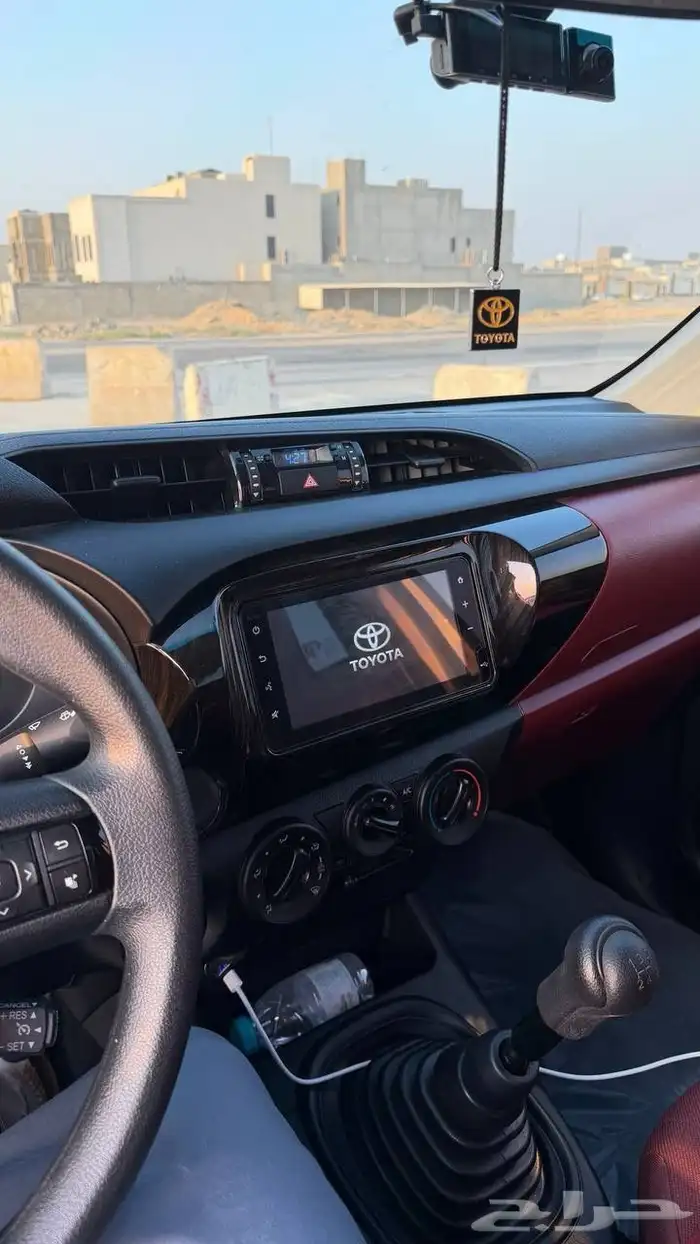 هايلوكس 2025 6