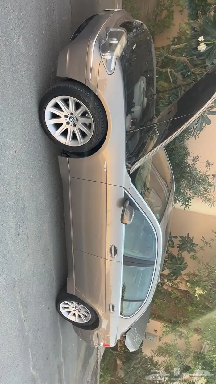 سيارة BMW 735 Li 9