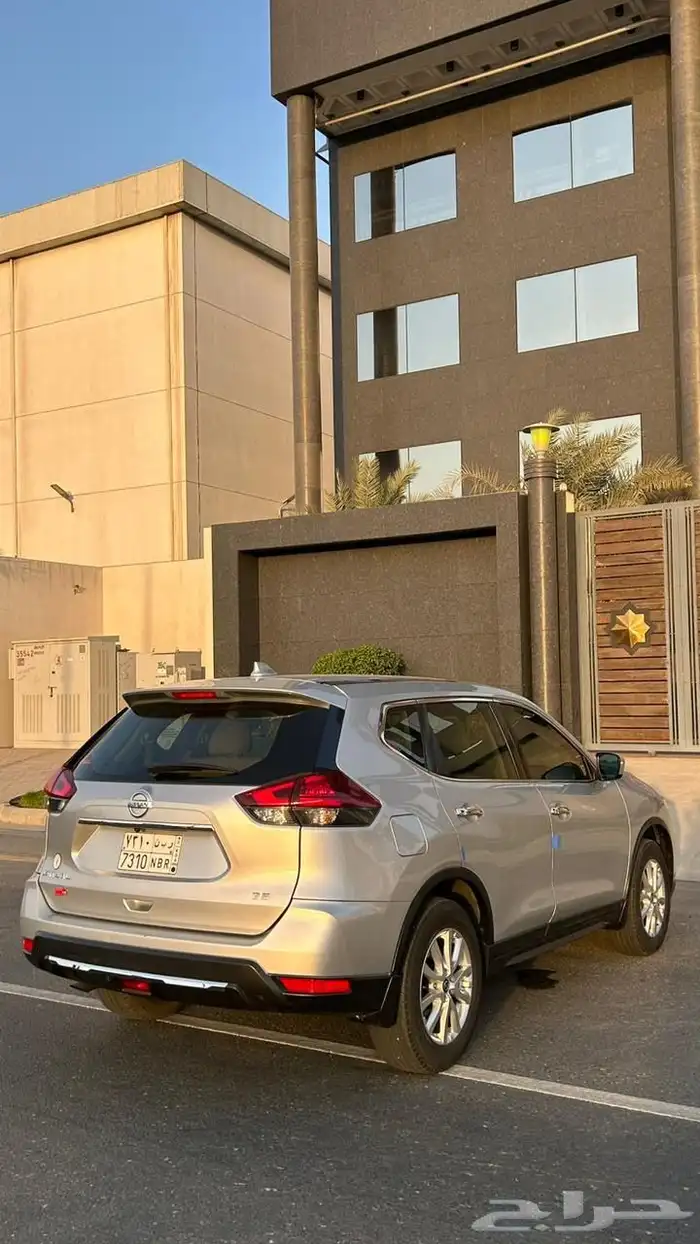 نيسان اكستريل( مخزن)2022 3