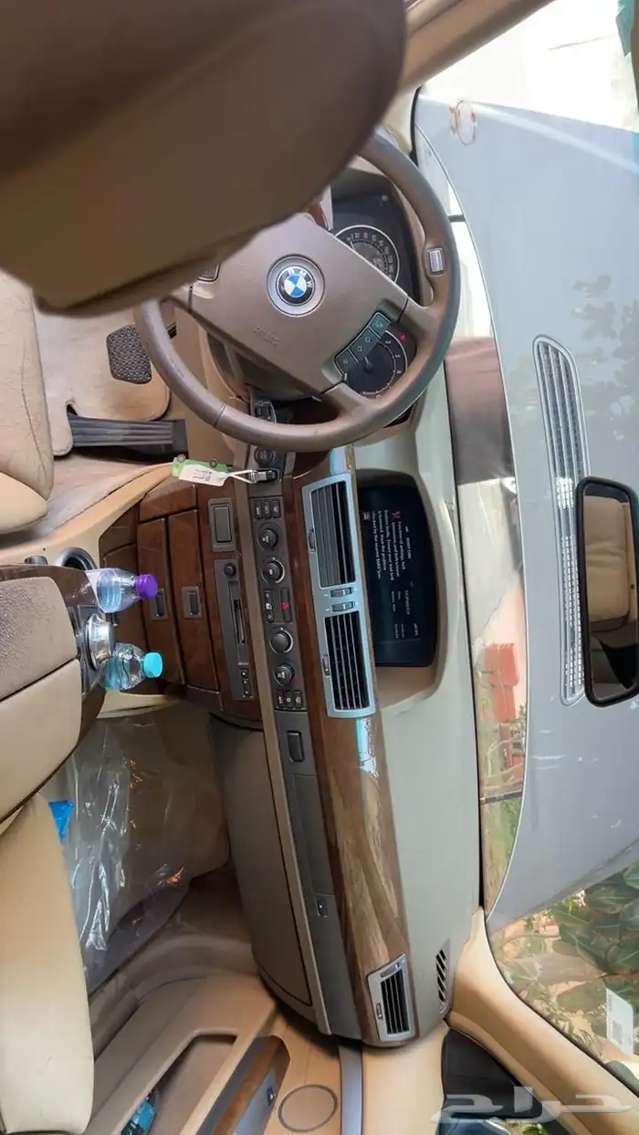 سيارة BMW 735 Li 4