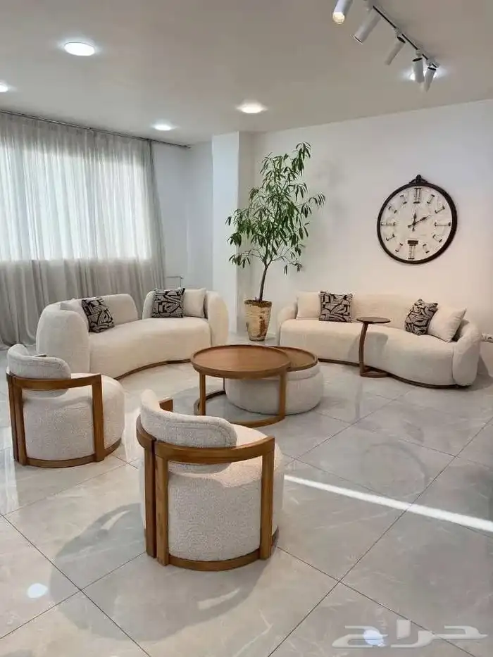 طقم 5 قطع جاهز الي تسليم فوري 2600 2