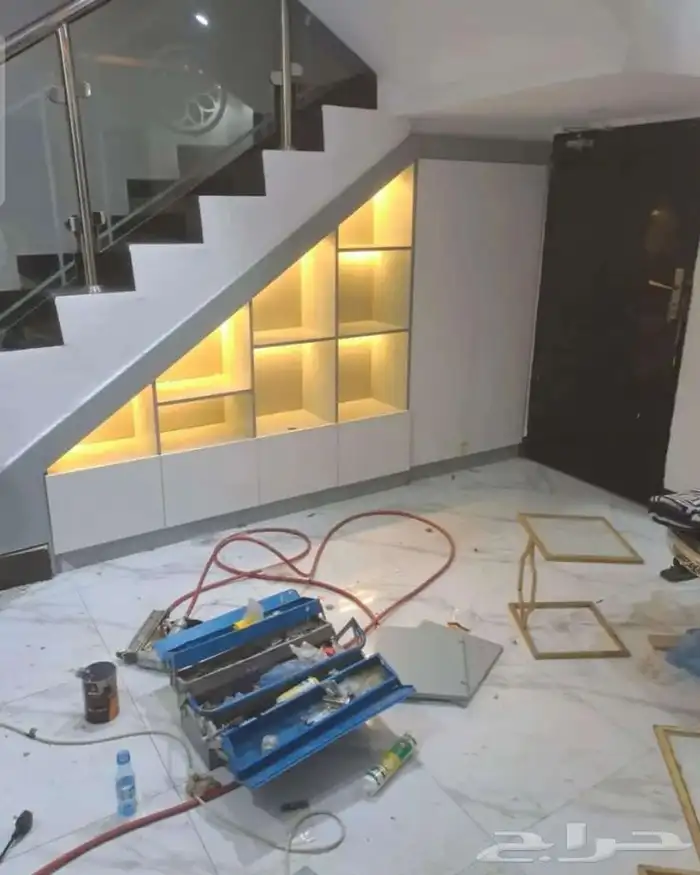 ديكور تحت درج داخلي 0