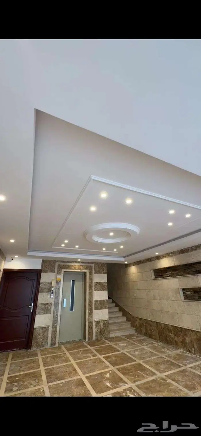 عمارة سكنية استثمارية للبيع بحي البوادي 6