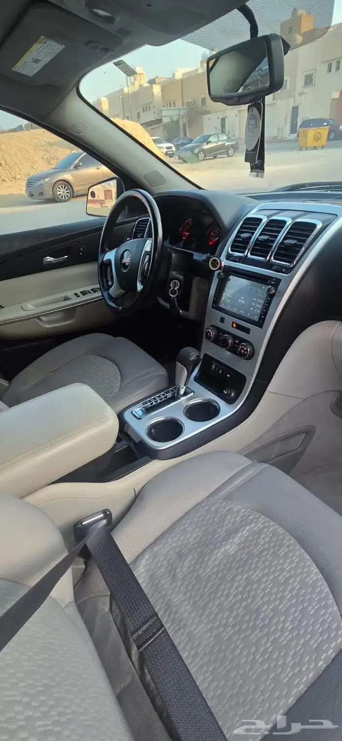 جمس أكاديا موديل 2011 GM ACADIA 2