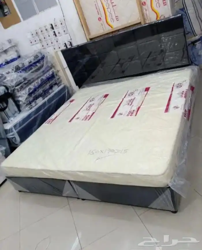 مراتب سراير و ديكورات موجودة جميع المقاسات تواصل معي واتساب 1