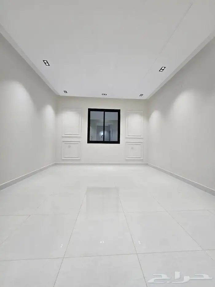 للبيع عرض خاص بحي المعارض وسط الخدمات أدوارعلويه 520 ألف6غرف 17