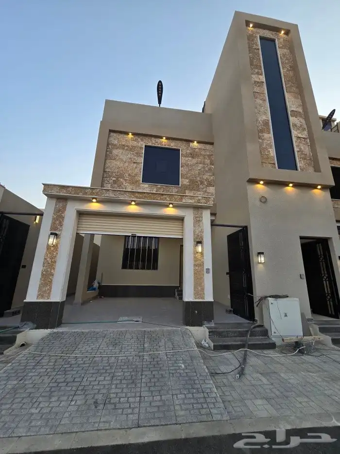 للبيع دور أرضي في عماره دورين مقابل نادي ضمك من 580 ألف 2