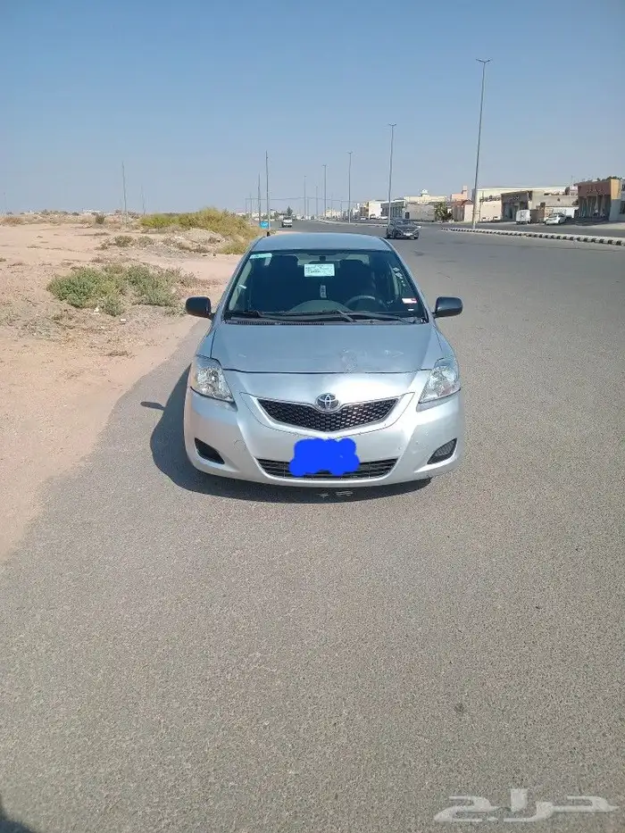 يارس موديل 2011 قير تماتيك للبيع 0