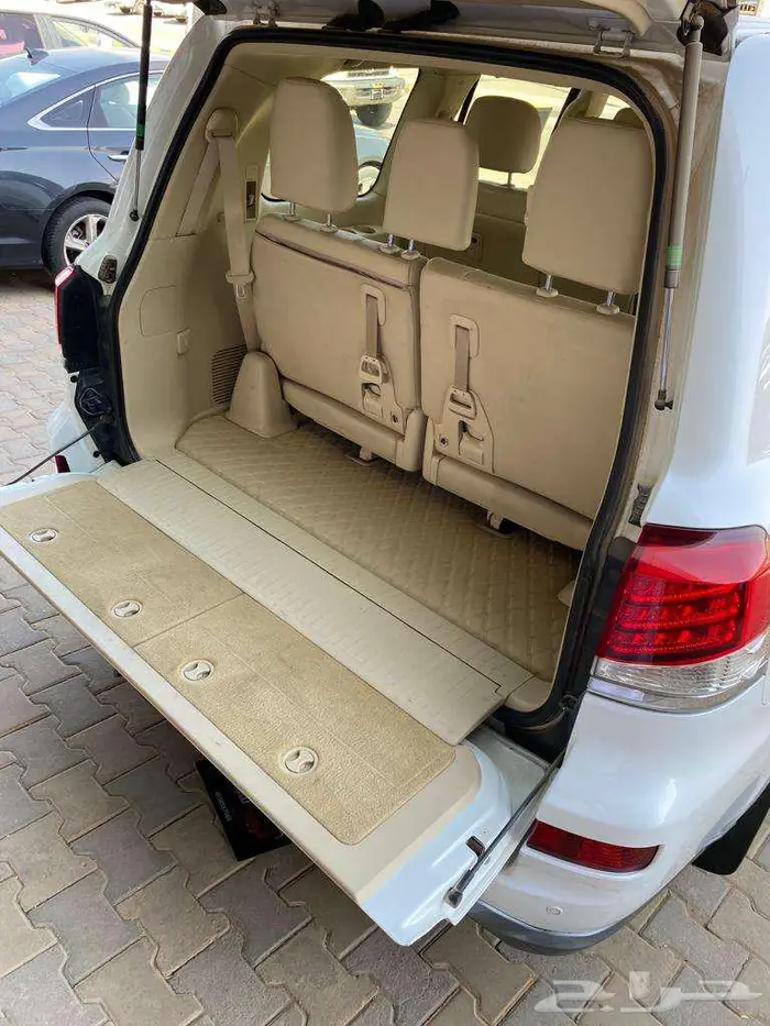 لكزس 2012 LX570 عداد 390 ألف محول 2015 4