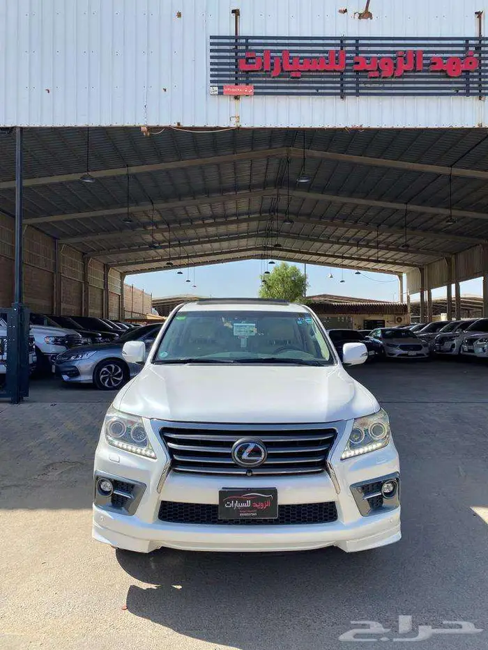 لكزس 2012 LX570 عداد 390 ألف محول 2015 2