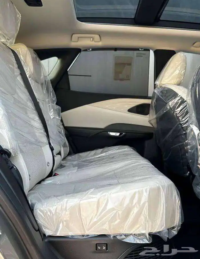 لكزس RX 350 BH 2025 لدى شركة عبدالمجيد الخضر 14