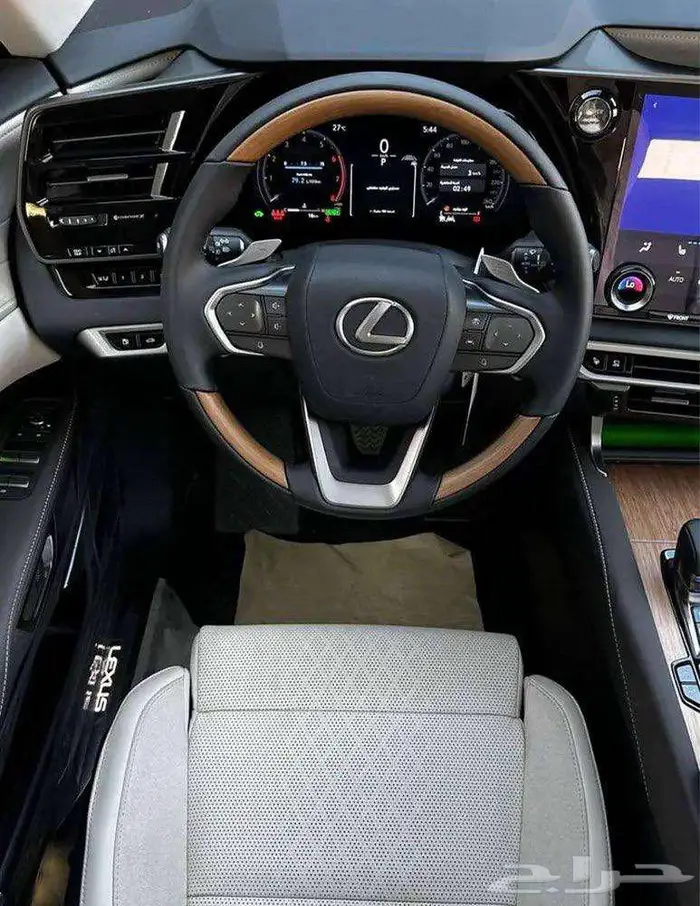 لكزس RX 350 BH 2025 لدى شركة عبدالمجيد الخضر 8