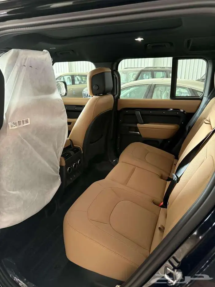 لاند روفر ديفيندر HSE 2026 كاش وبالتقسيط 13