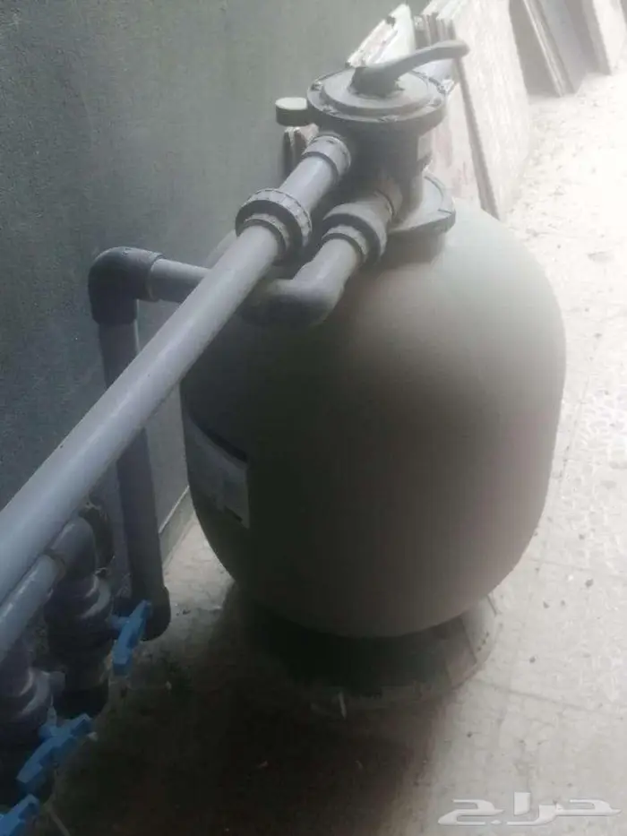مضخه مسابح معاها 4 نوافير مستخدمه للبيع 1