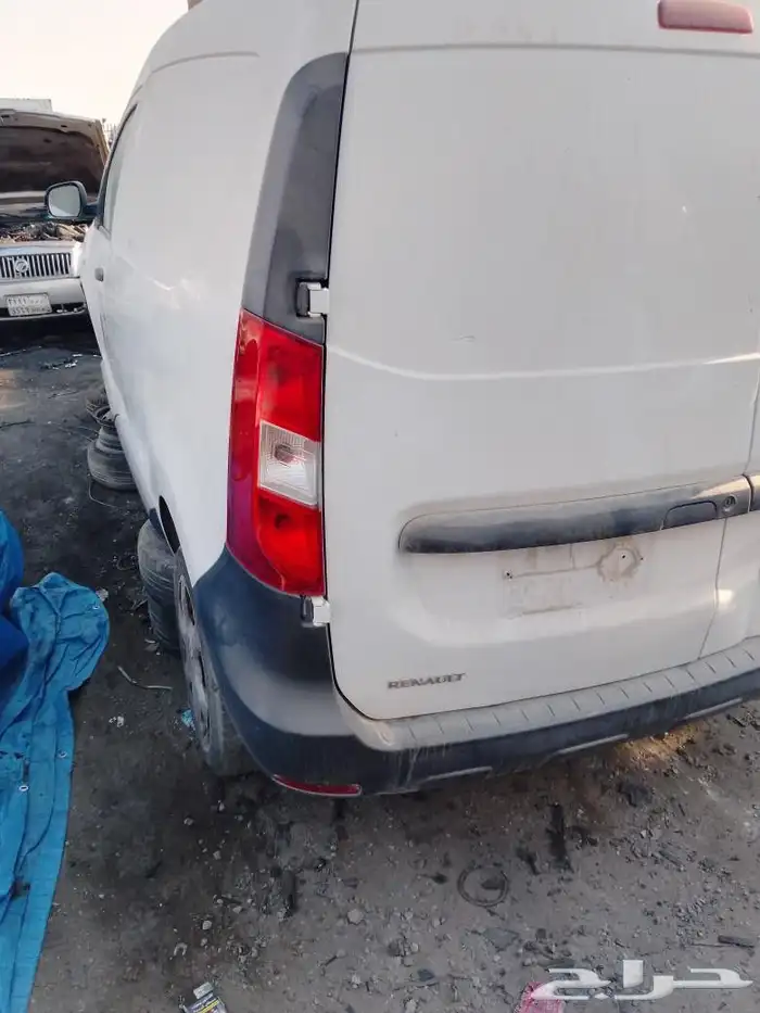 قطع غيار رينو دوكر تشليح رينو دوكر فان بضاعه قطع دوكر نظيفه 1