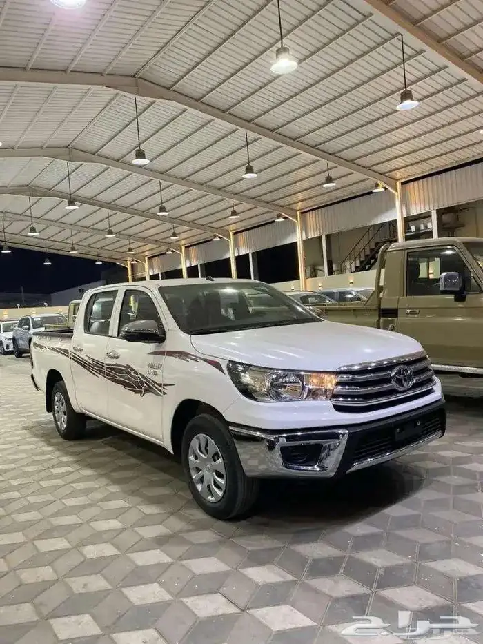 تويوتا هايلوكس 2025 GL ديزل ( تقسيط وكاش ) 0