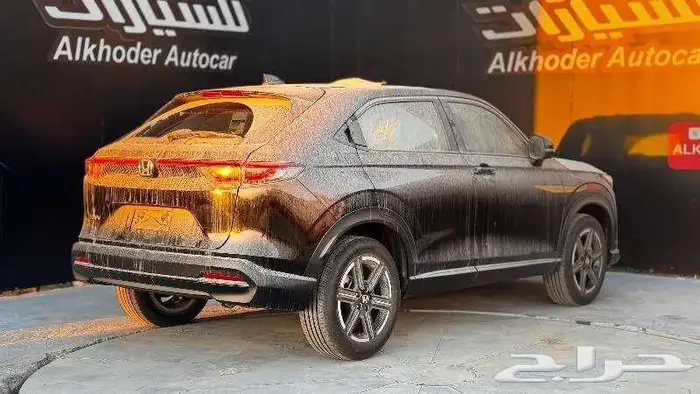 هوندا HR-V دي اكس 2024 لدى الخضر للسيارات 1
