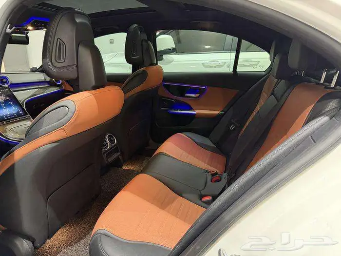 مرسيدس - سي كلاس C300 AMG kit - 2023 29