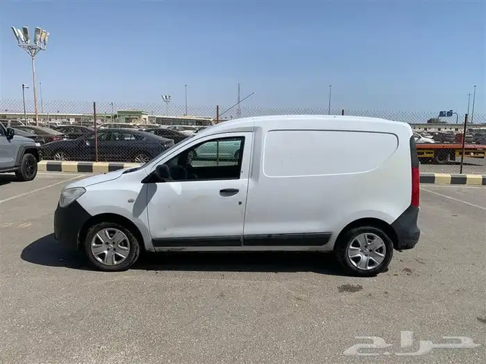 تشليح رينو دوكر قطع غيار رينو دوكر فان قطع رينو مع ضمان 1