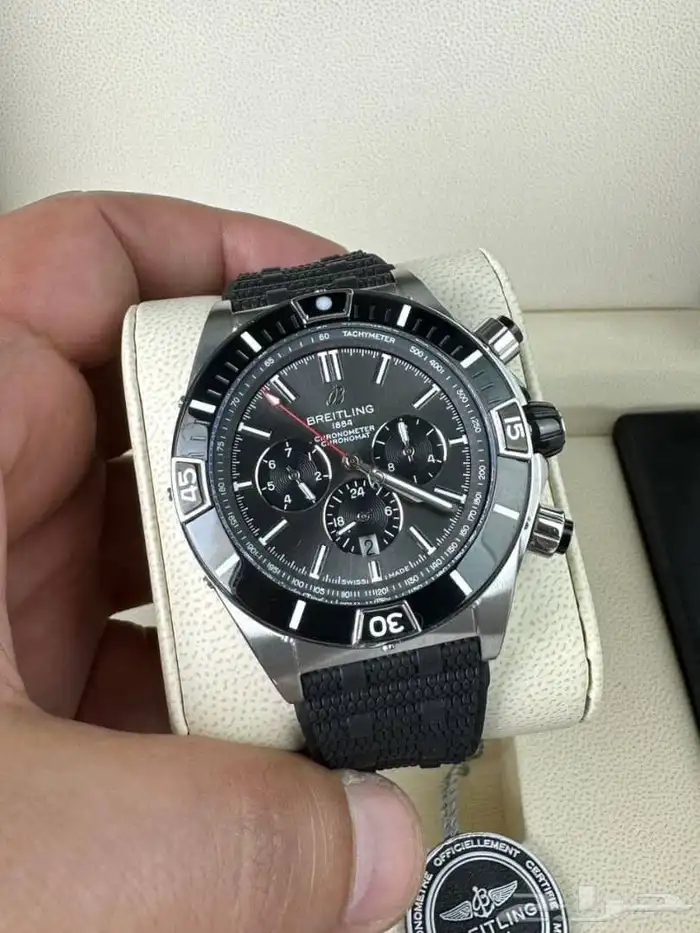 مجموعة من ساعات بريتلينج سويسرية ماستر كواليتي 1