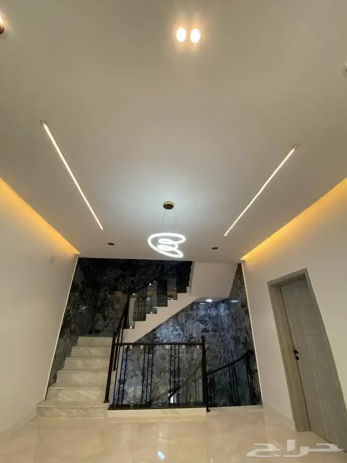 فيلا تصميم كلاسيكي للبيع الانوار جازان 11