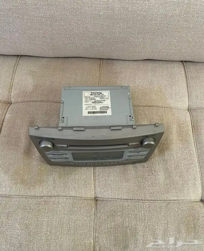 شاشة كامري 2011وكالة 3