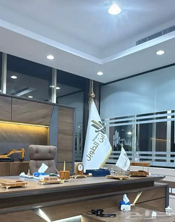 لوحات حروف بارزه رسم شعار أستيل اكريلك أعلام رول أب بوب أب 34