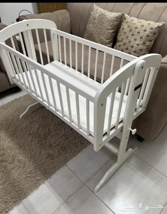 غساله وسرير اطفال 0