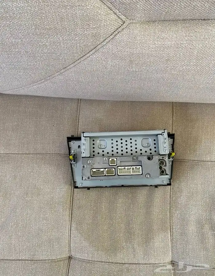 شاشة كامري 2011وكالة 2