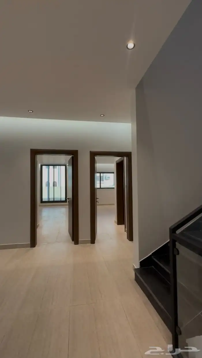 فلل تمليك فاخره جدا  في حي الحلقه الغربيه بمليون و250ألف فقط 9