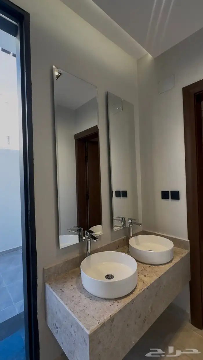 فلل تمليك فاخره جدا  في حي الحلقه الغربيه بمليون و250ألف فقط 15