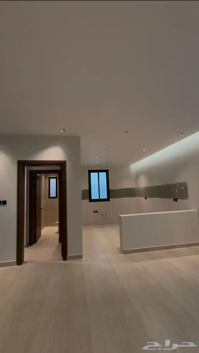 فلل تمليك فاخره جدا  في حي الحلقه الغربيه بمليون و250ألف فقط 8